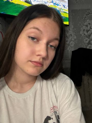 Проститутка Арнелла, 24 года, г. Жешарт